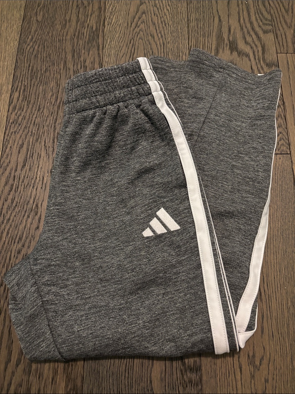 adidas Kids Gray Jogger Sweatpants with White Side Stripe (sz 8)